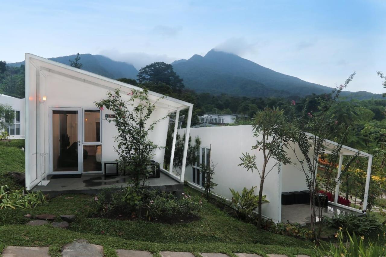Leuweung Geledegan Hotel